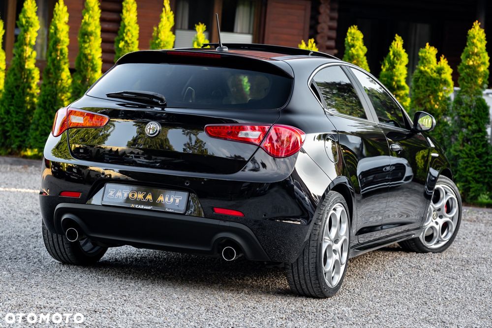Alfa Romeo Giulietta 1750 TBi QV TCT - 14
