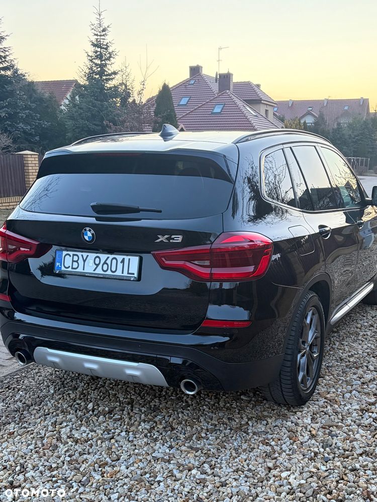 BMW X3 xDrive20d xLine - 9