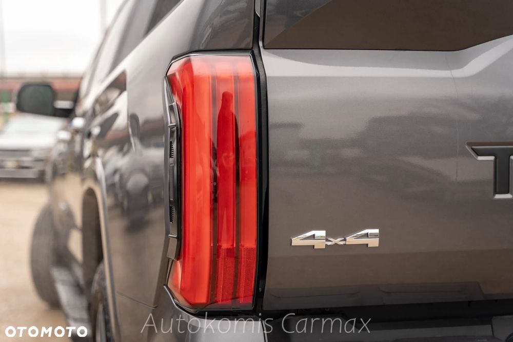 Toyota Tundra - 16