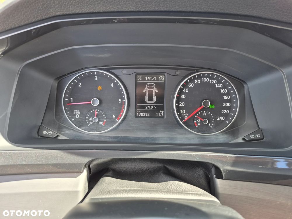 Volkswagen Multivan 2.0 TDI L1 Highline DSG - 34