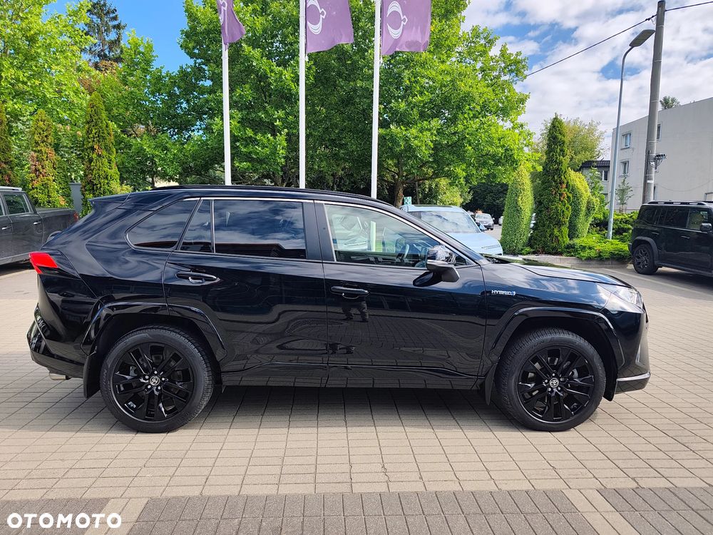 Toyota RAV4 2.5 Hybrid Black Edition by JBL 4x4 - 8