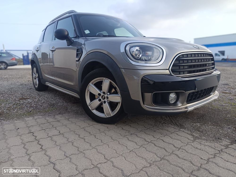MINI Countryman One D - 4