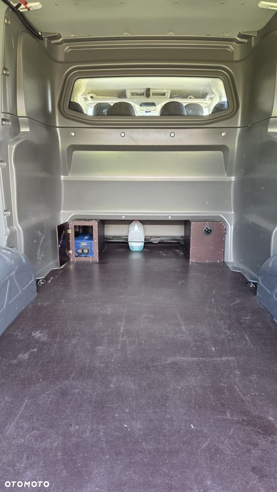 Volkswagen Crafter Furgon Brygadówka 6-os. - 28