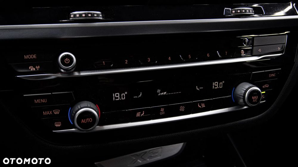 BMW X3 xDrive20i GPF Business Edition - 10