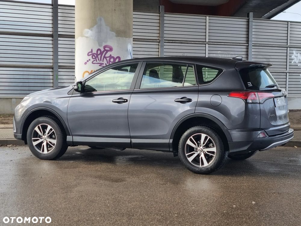 Toyota RAV4 2.0 D-4D Premium 4x2 - 16