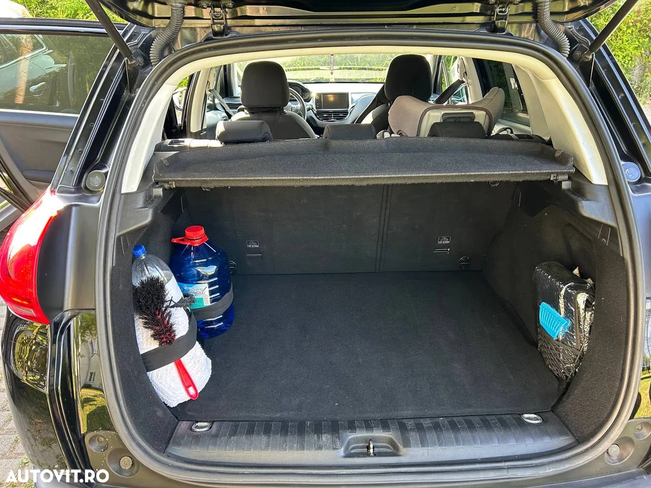 Peugeot 2008 1.2 PureTech Turbo EAT6 S&S Active - 15