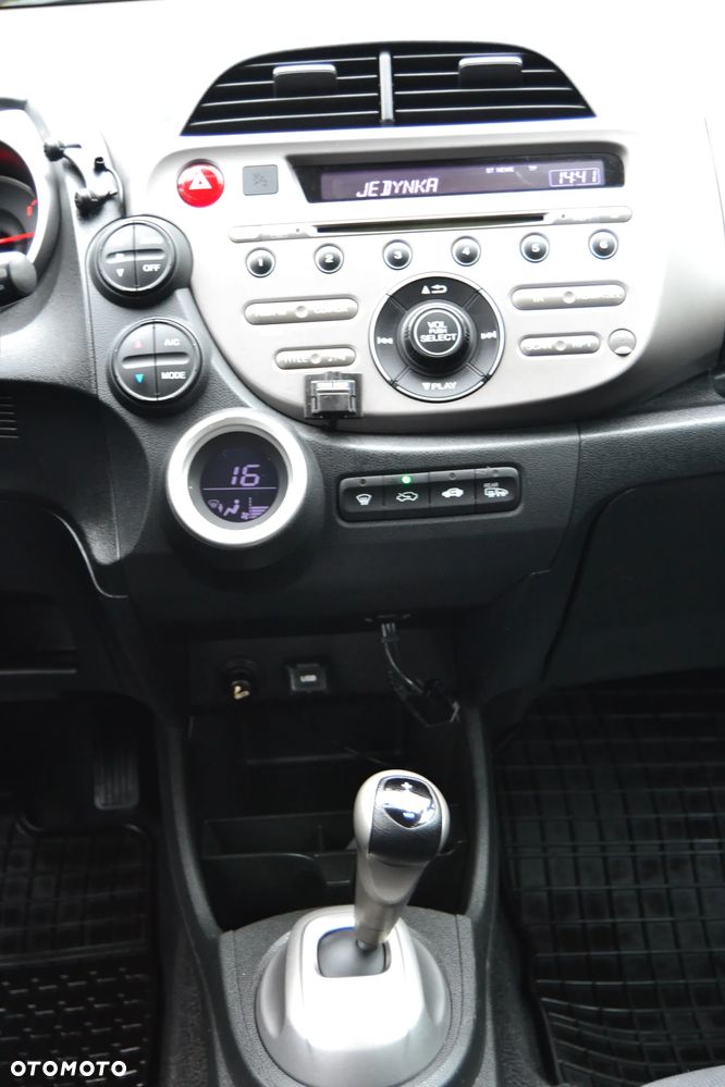 Honda Jazz 1.4 Elegance CVT - 33