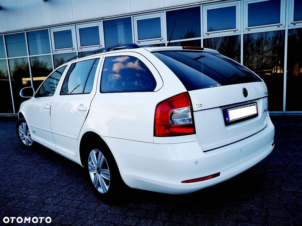 Skoda Octavia 1.6 TDI DPF FAMILY - 27
