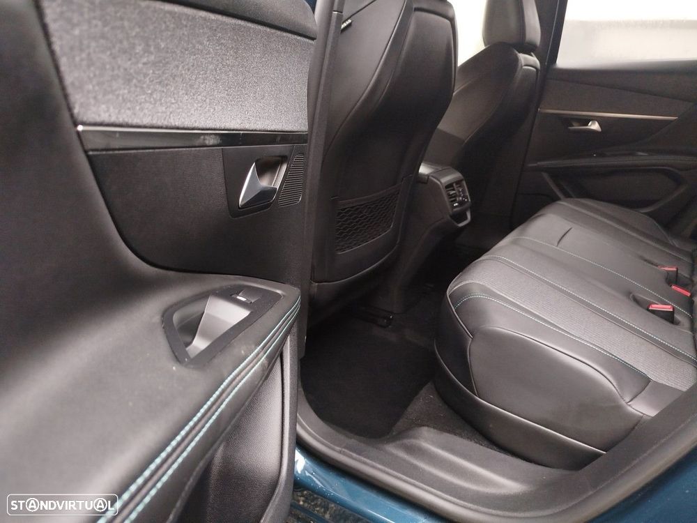 Peugeot 3008 1.6 Hybrid Allure Pack e-EAT8 - 30