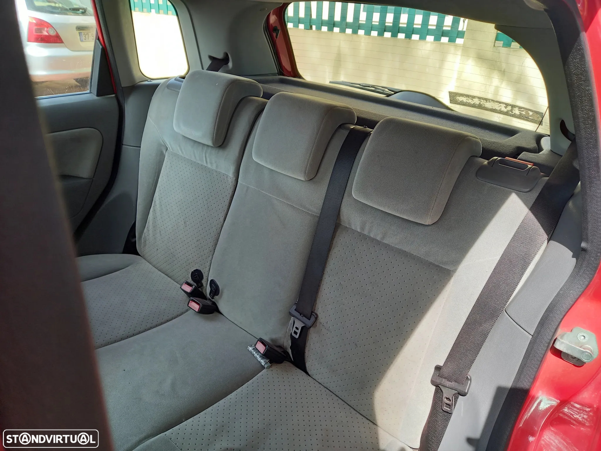 Ford Fiesta 1.4 Ghia - 20