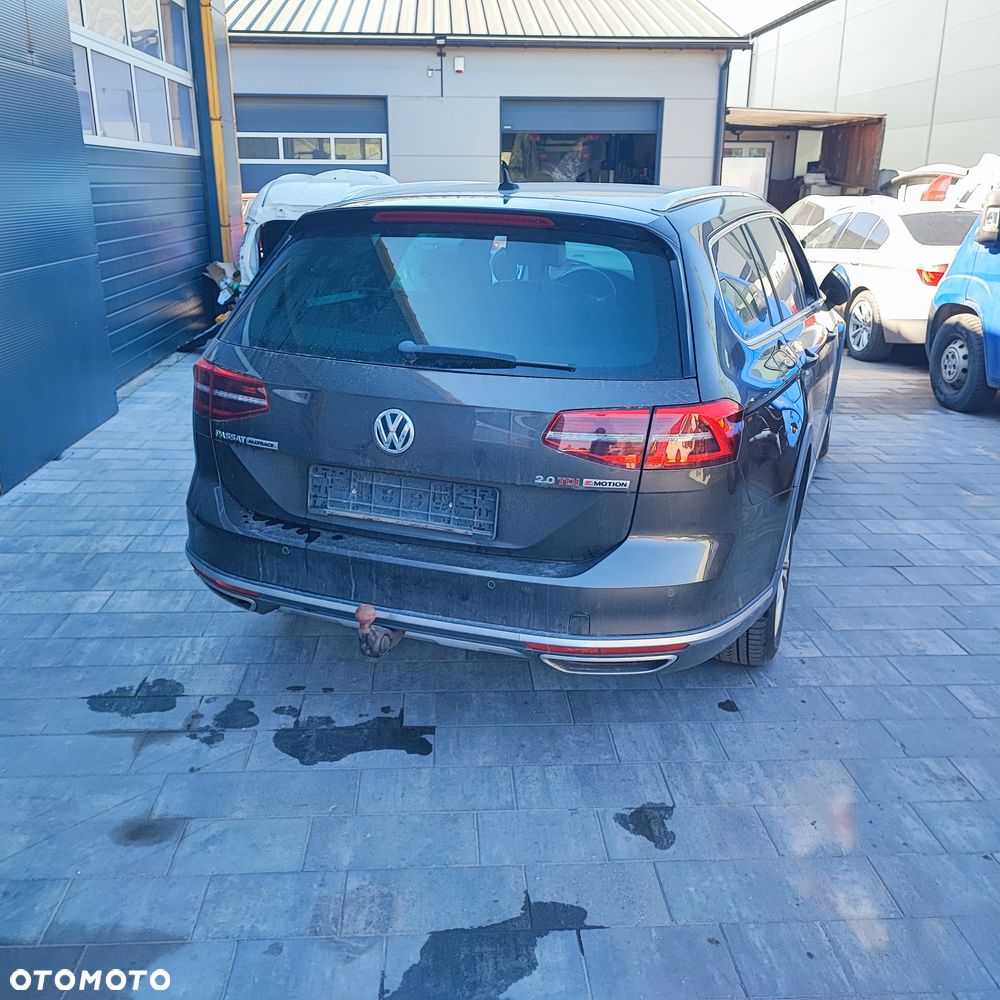 Volkswagen Passat Alltrack 2.0 TDI SCR 4Motion DSG (BMT) - 4