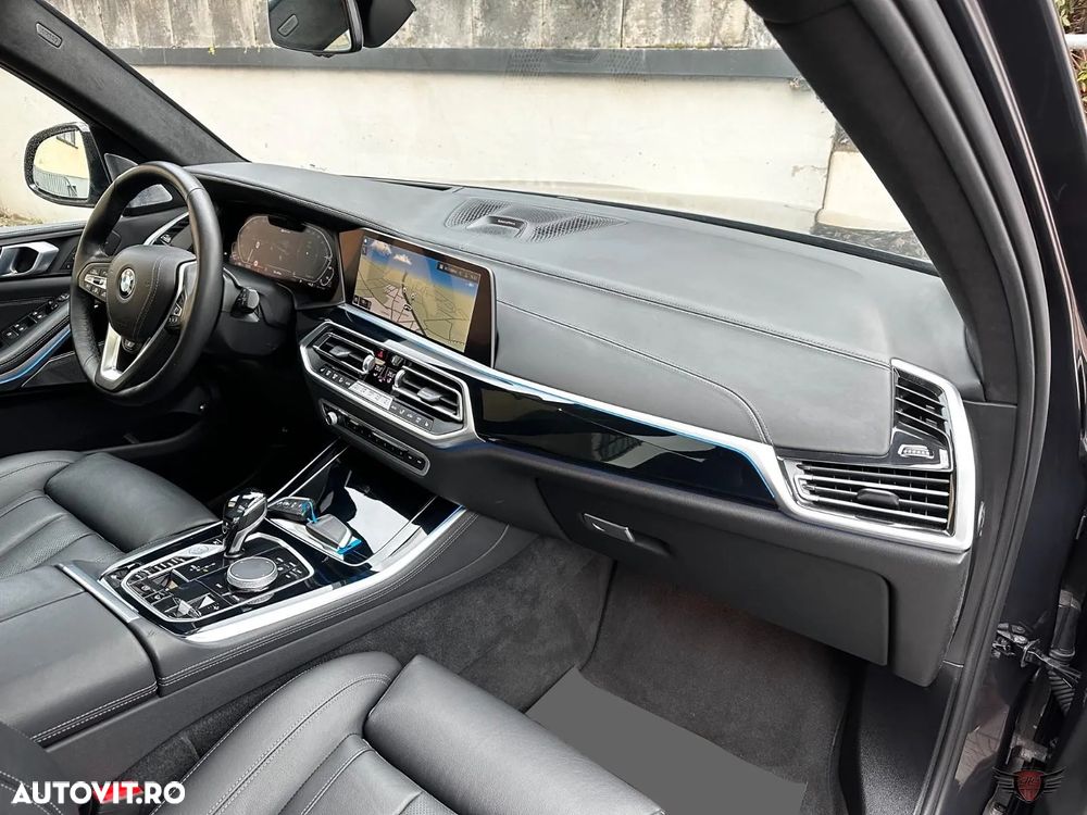 BMW X5 xDrive45e - 22