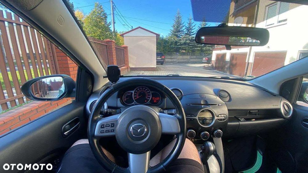 Mazda 2 - 2
