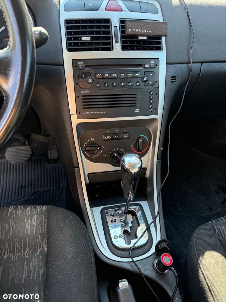 Peugeot 307 110 Automatik Premium - 18