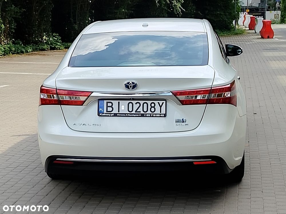 Toyota Avalon - 6