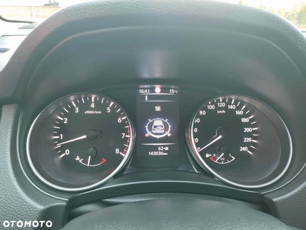 Nissan Qashqai 1.6 DIG-T Tekna - 23