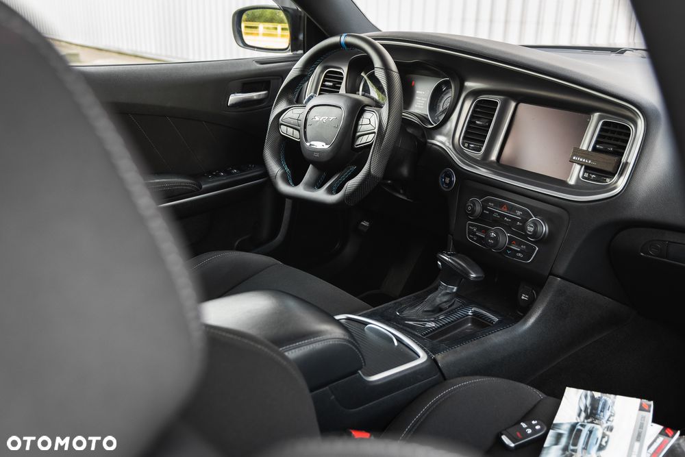 Dodge Charger - 32