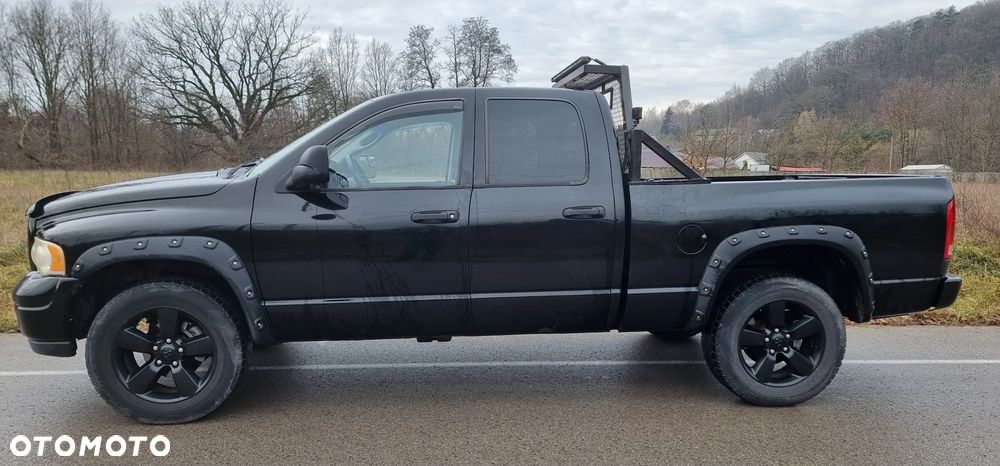 Dodge RAM 5.7 4WD HEMI - 2