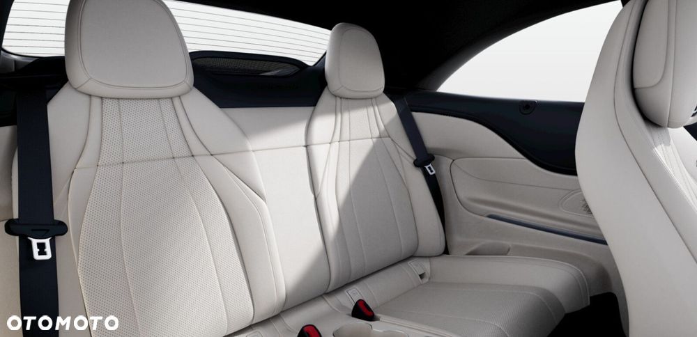 Mercedes-Benz CLE - 8