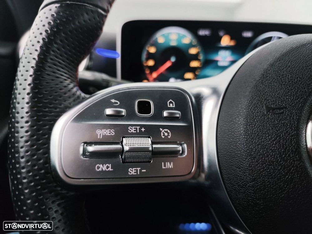 Mercedes-Benz A 180 d AMG Line Aut. - 40