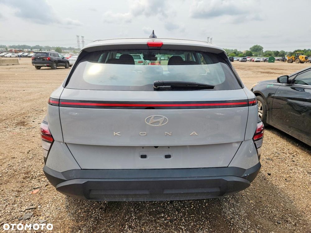 Hyundai Kona - 6