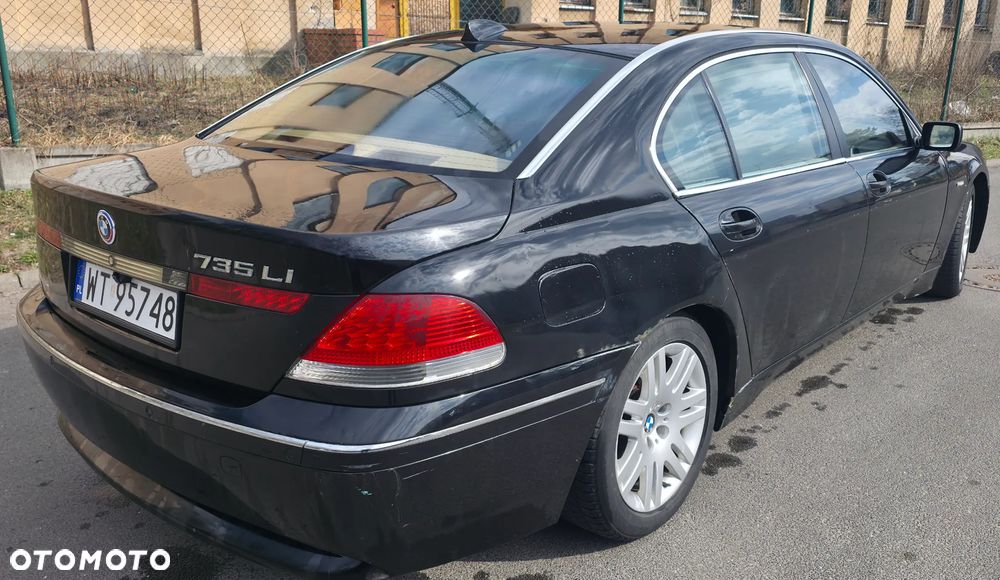BMW Seria 7 735i L - 8