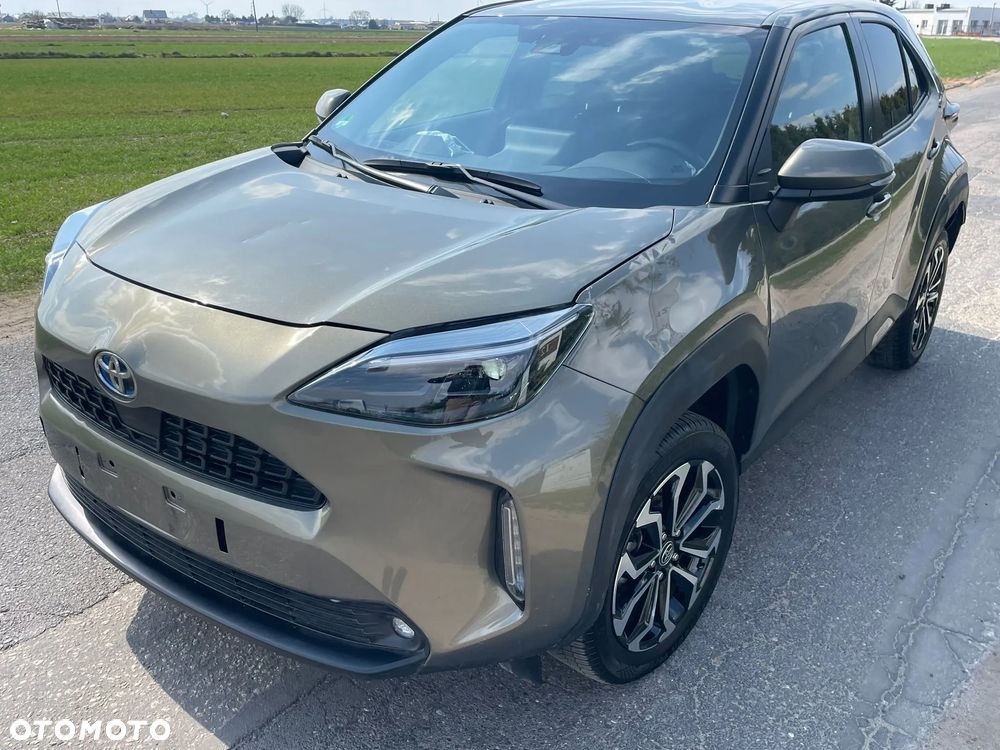 Toyota Yaris Cross 130 1.5 VVT-i Team Deutschland - 3