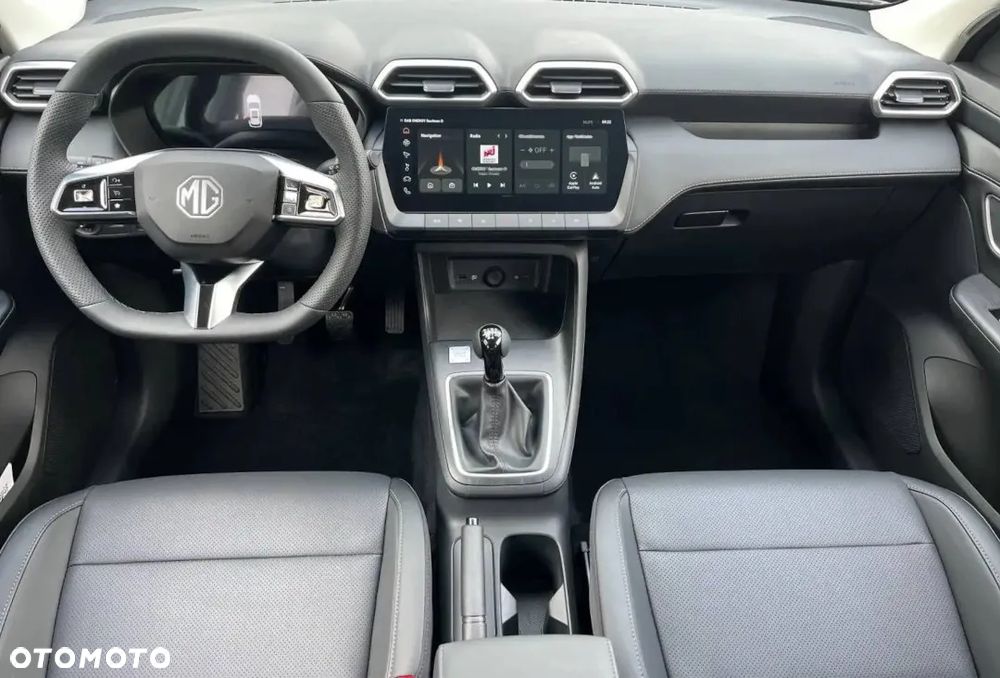 MG ZS - 8