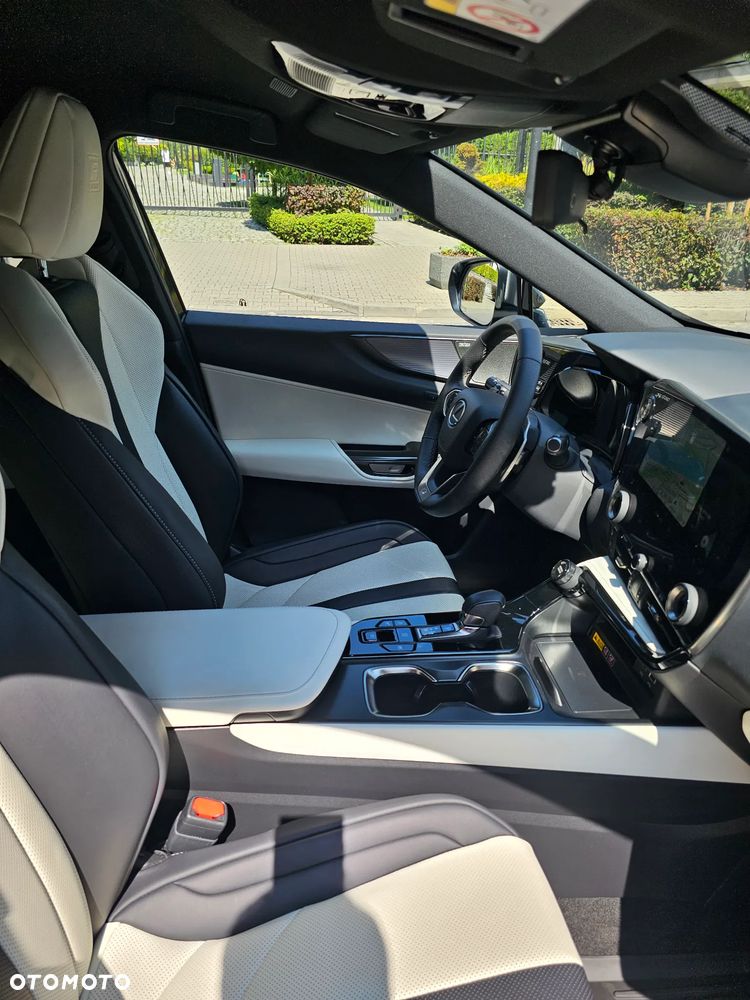 Lexus NX 350h F Sport AWD - 15