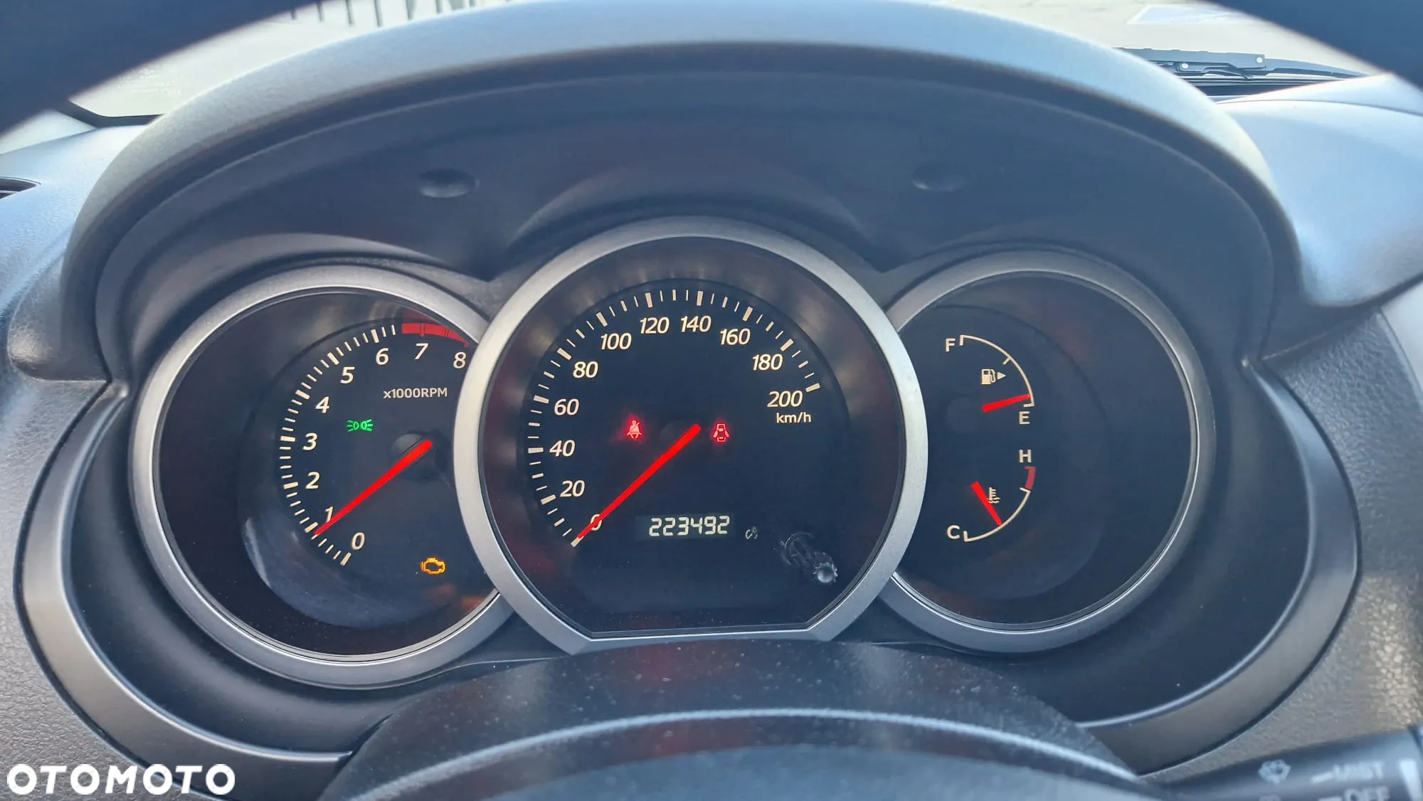 Suzuki Grand Vitara 1.6 - 19