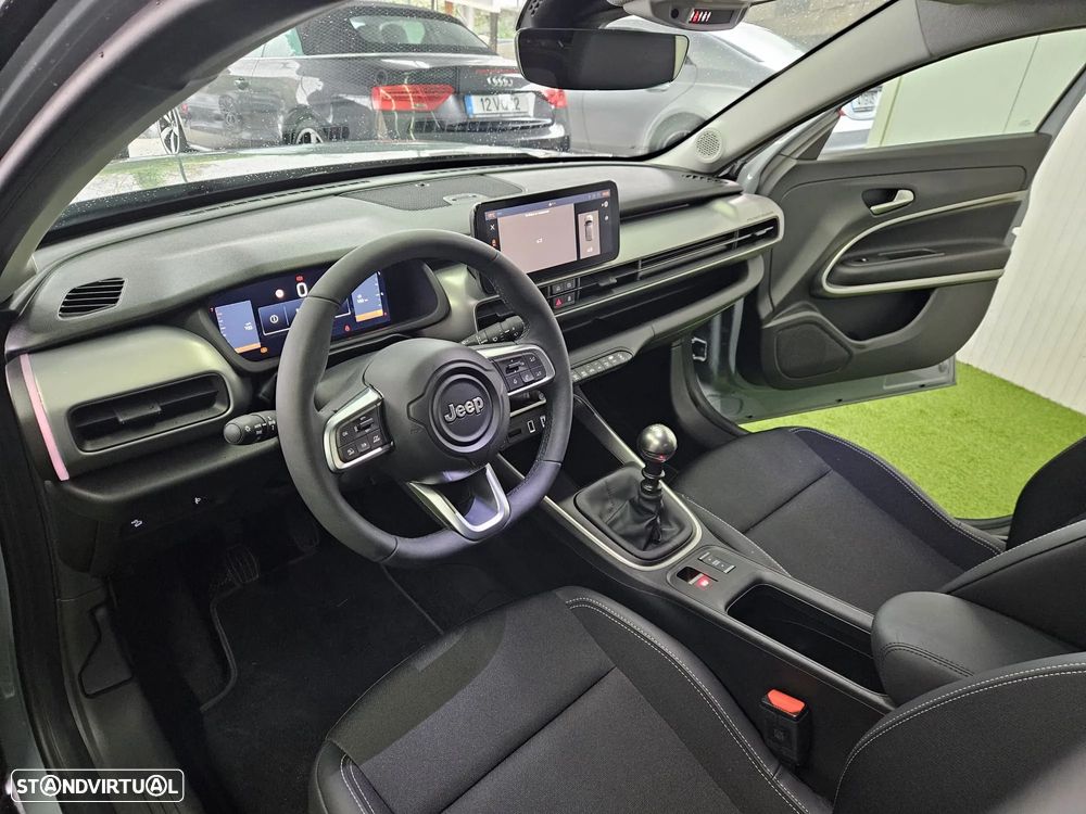 Jeep Avenger 1.2 GSE T3 Altitude - 11