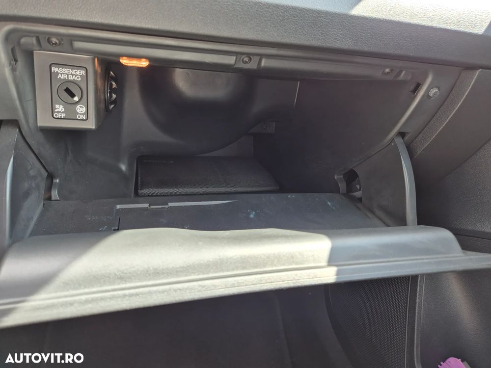 Skoda RAPID 1.0 TSI Ambition - 9