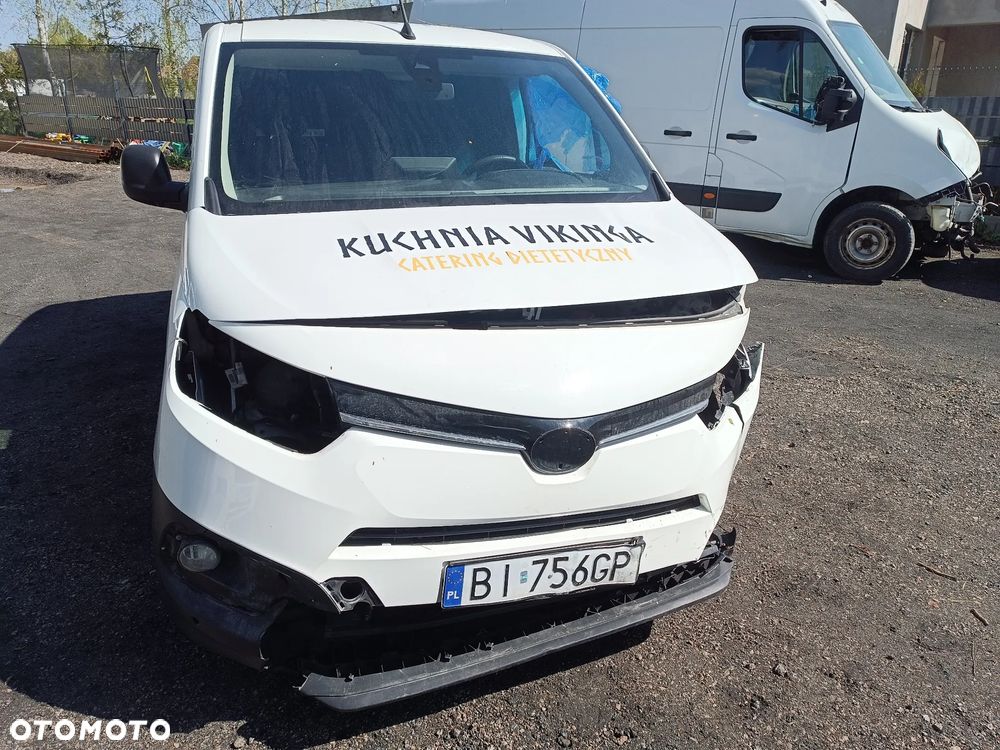 Toyota proace city partner 2022r - 16