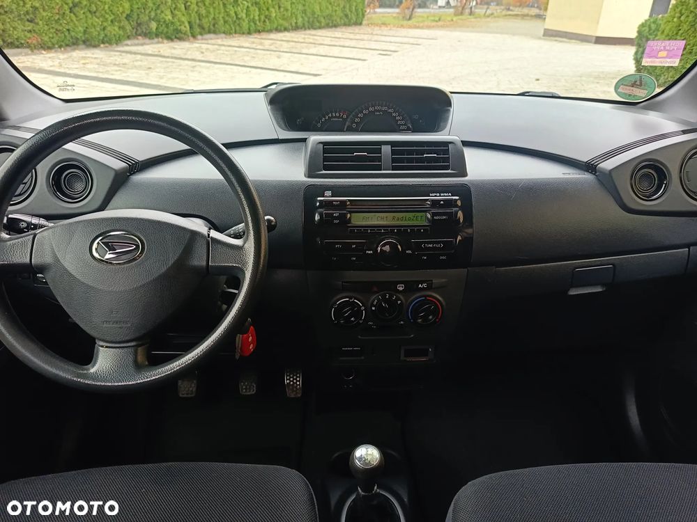 Daihatsu Materia - 5