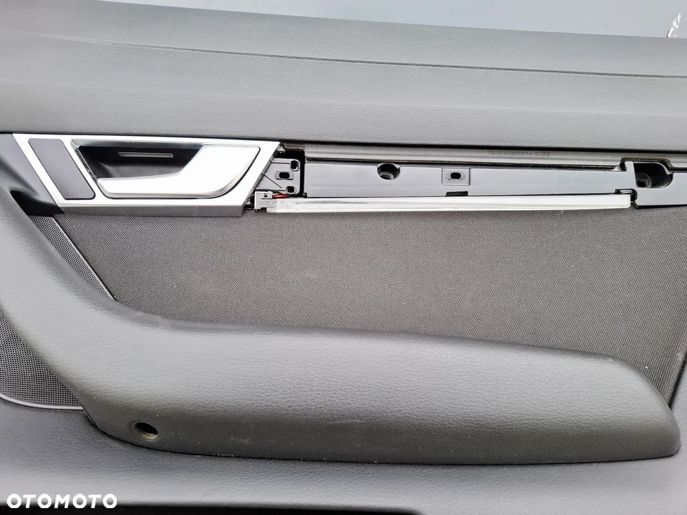 Boczki Drzwi Komplet Czarne Ambiente Audi A6 C6 Kombi/Sedan - 31
