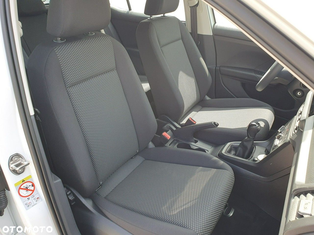 Volkswagen T-Cross 1.0 TSI Life Plus - 16