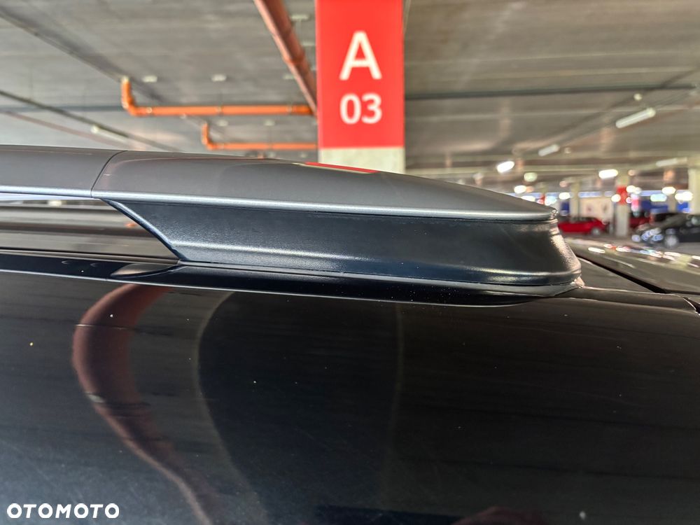 Toyota RAV4 Hybrid Premium 4x4 - 25