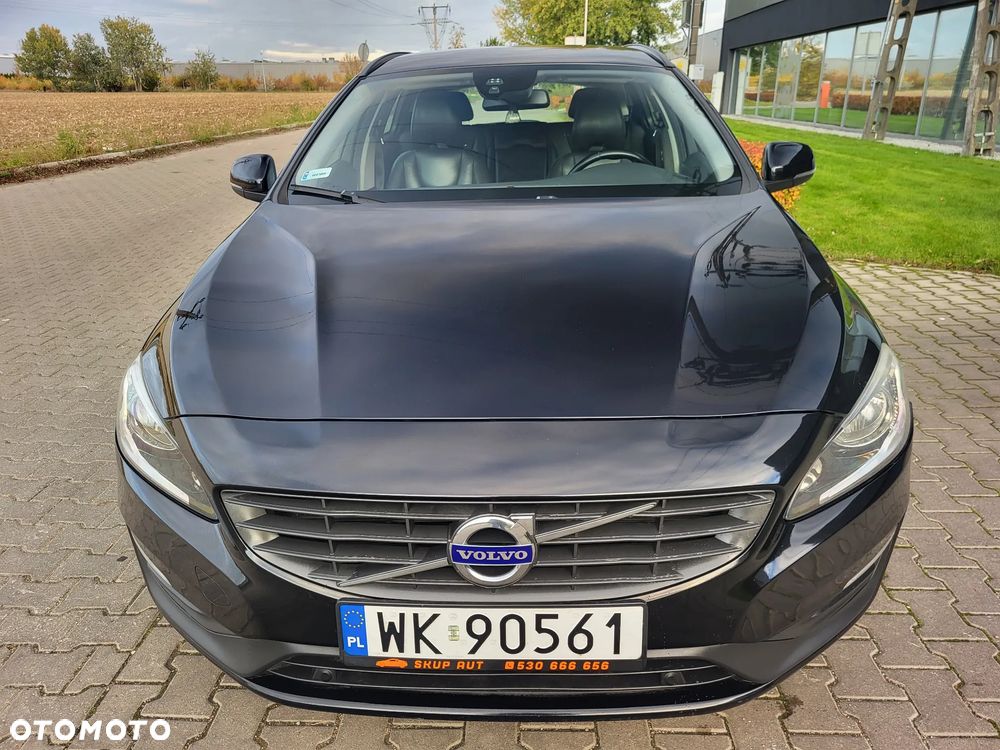 Volvo V60 D2 Momentum - 23