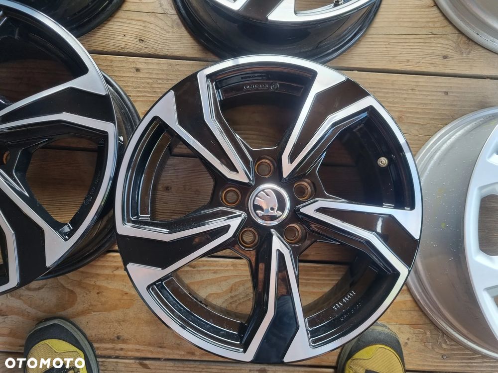 VW PASSAT,GOLF,SKODA OCTAVIA,SEAT LEON ,AUDI A4,A3 6,5X16 ET43 super stan - 6