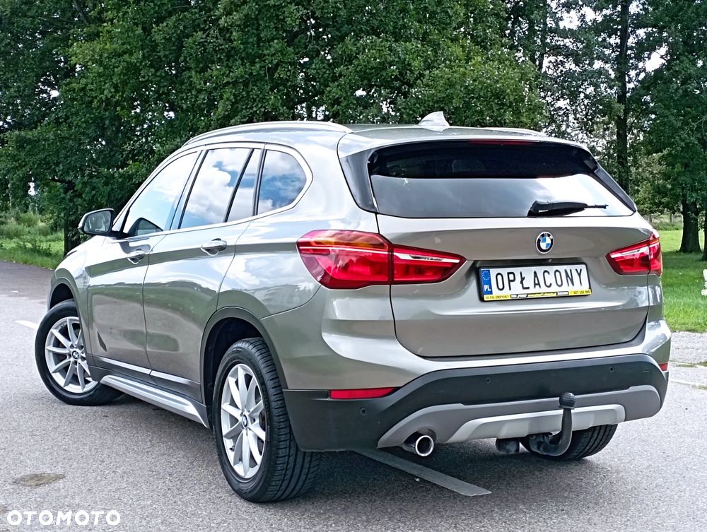 BMW X1 sDrive18d xLine - 18