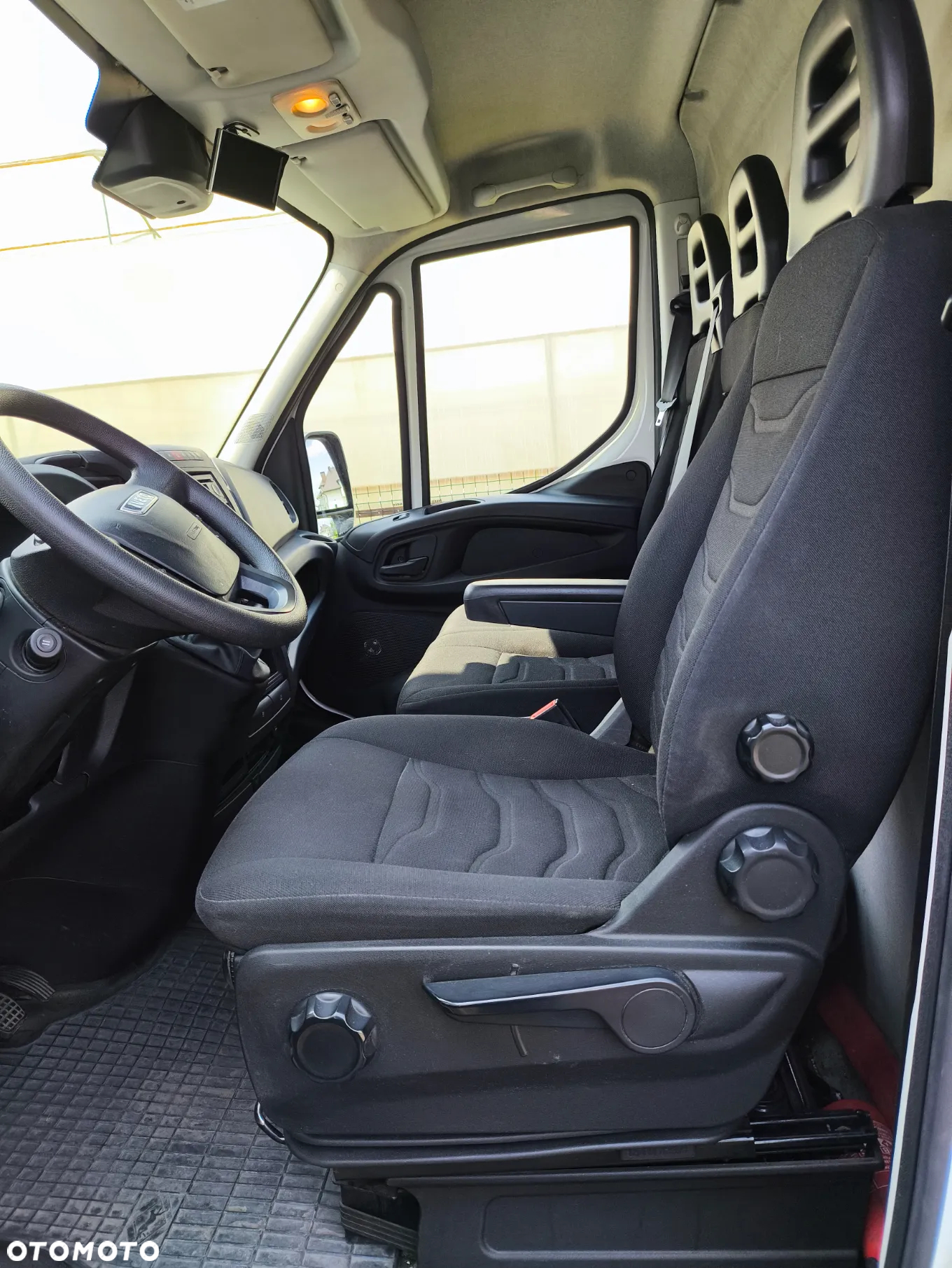 Iveco Daily  35S15 - 10