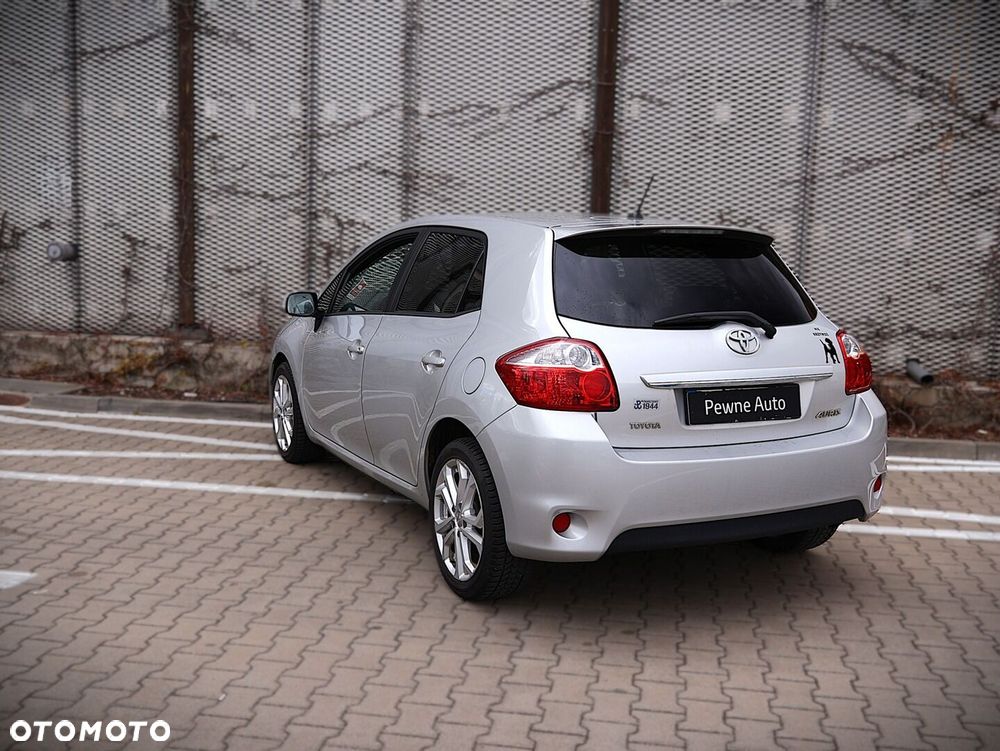 Toyota Auris 1.6 Dynamic - 5