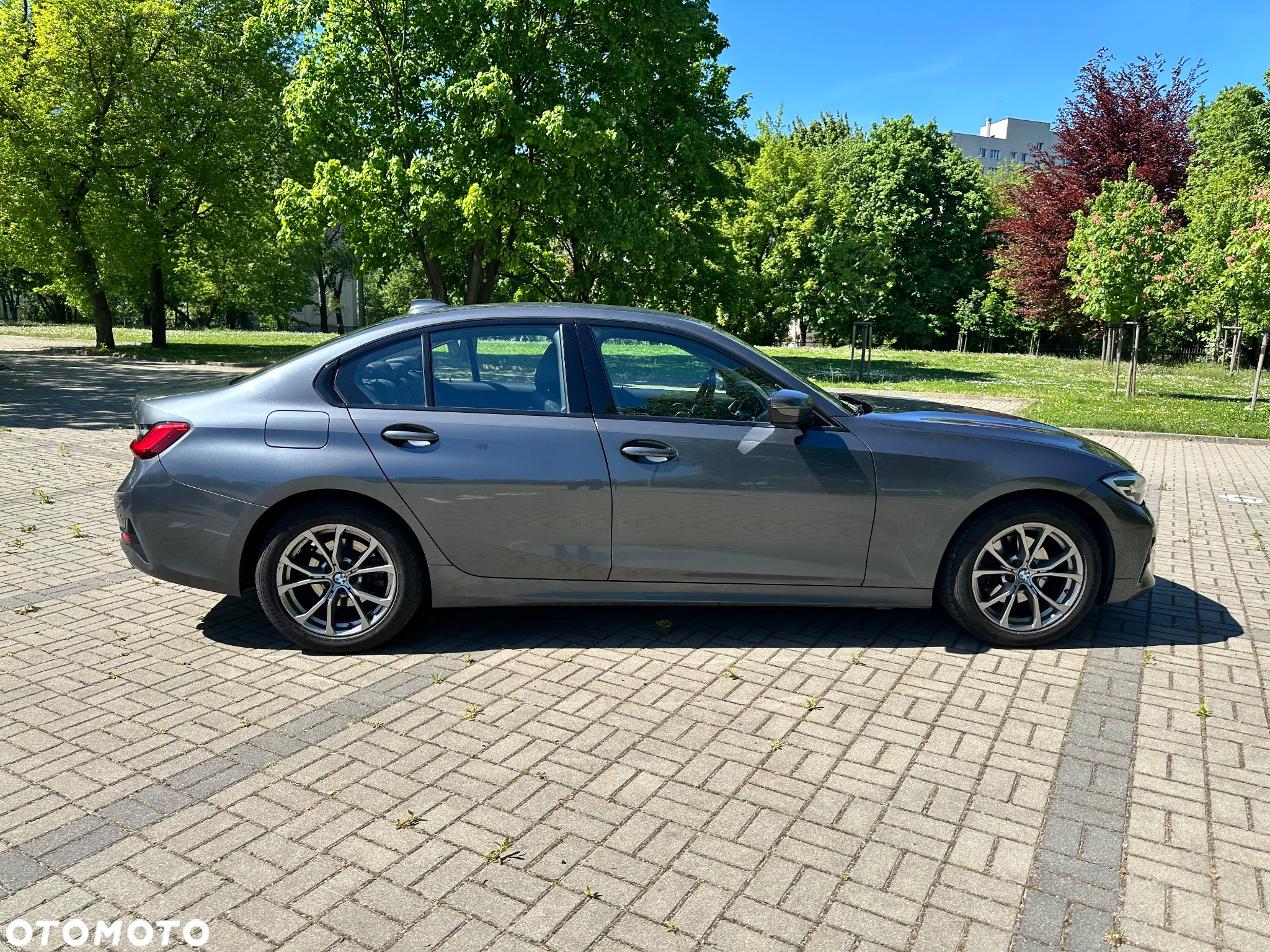 BMW Seria 3 320d Sport Line - 13