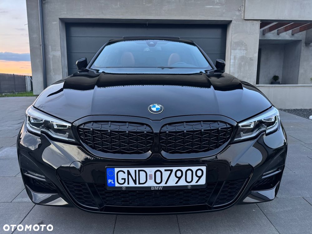 BMW Seria 3 330i M Sport - 2