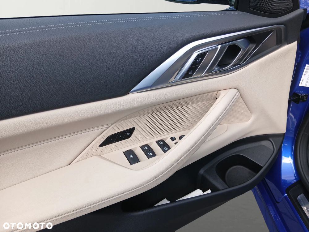 BMW Seria 4 M440i xDrive mHEV sport - 15