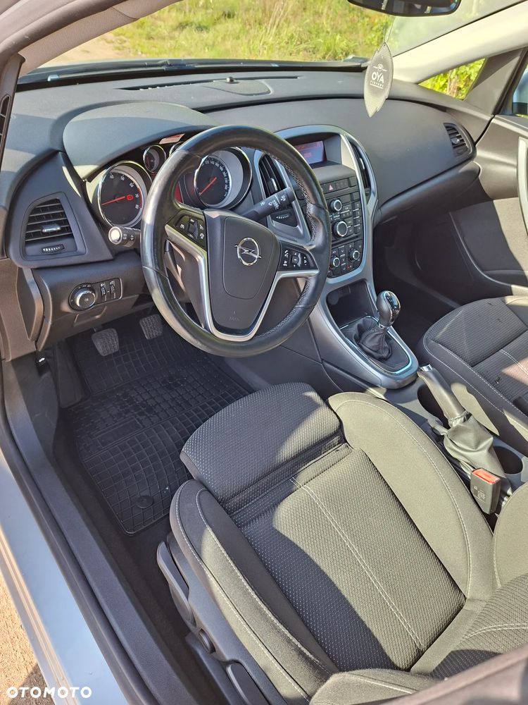 Opel Astra 1.4 T Active EU6 - 9