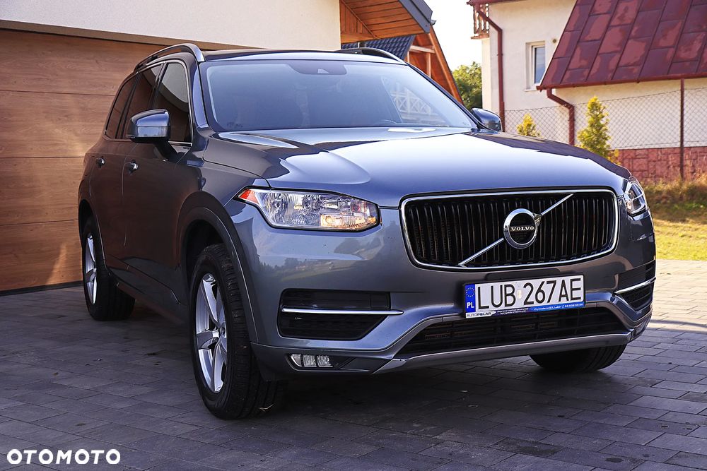 Volvo XC 90 T5 AWD Momentum - 2
