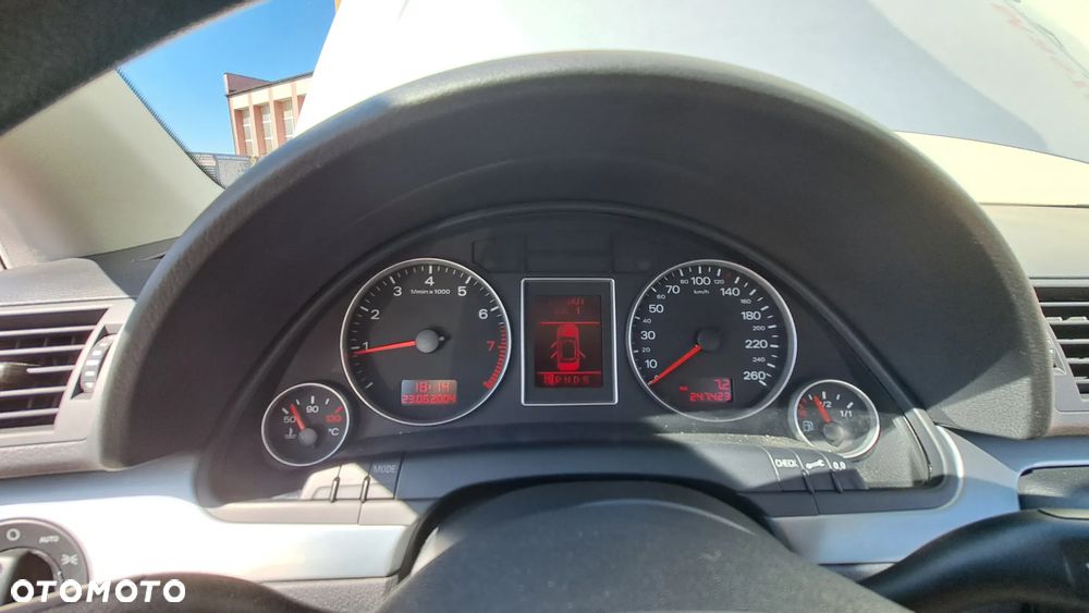 Audi A4 Avant - 19