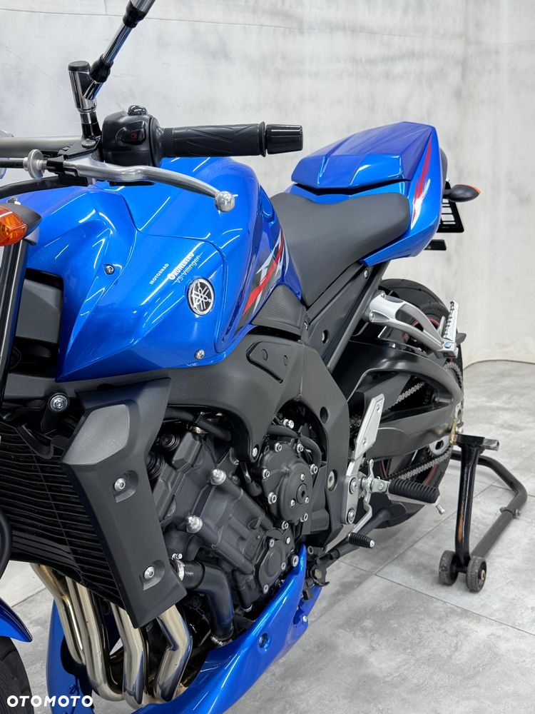 Yamaha FZ - 9