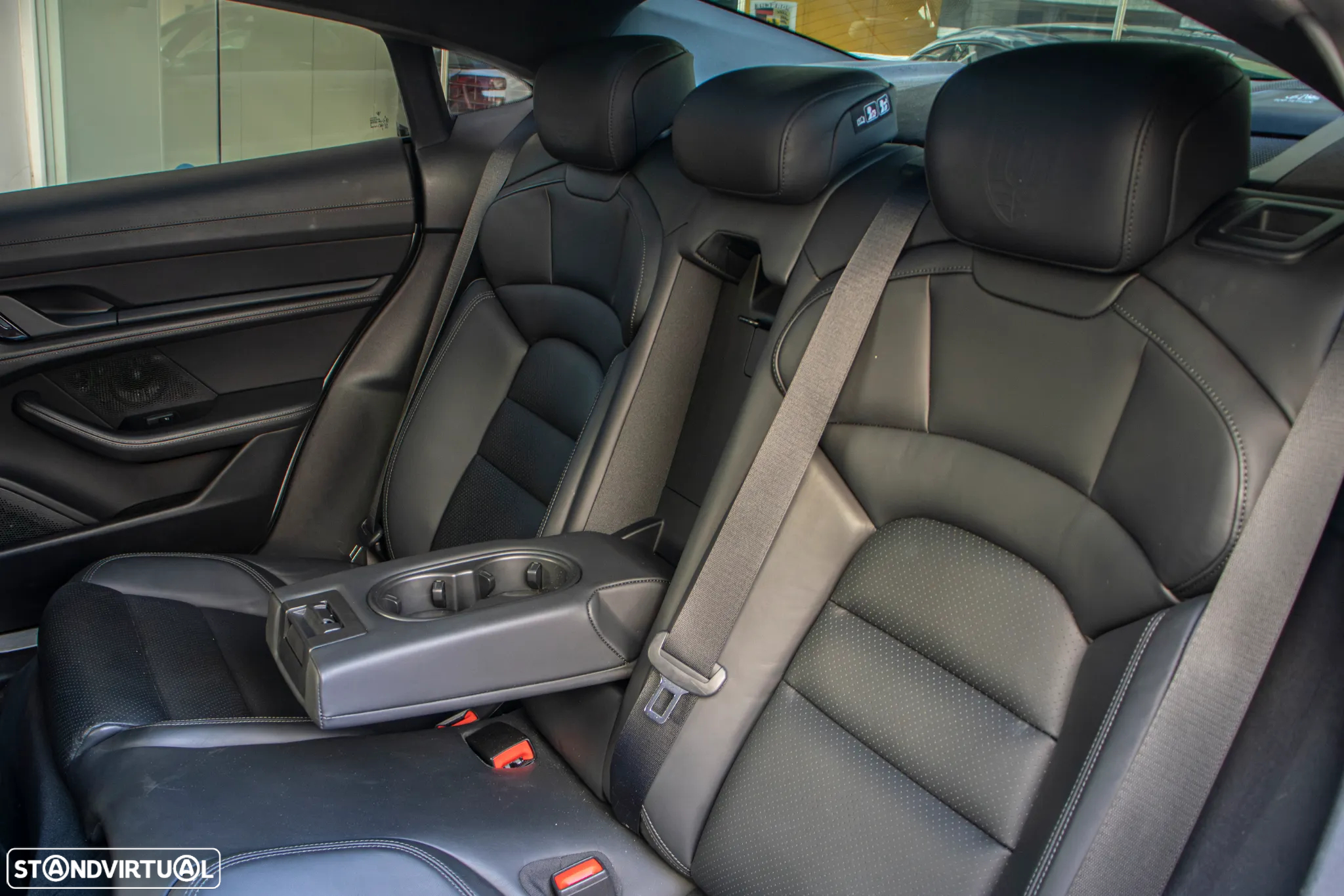 Porsche Taycan Turbo - 3